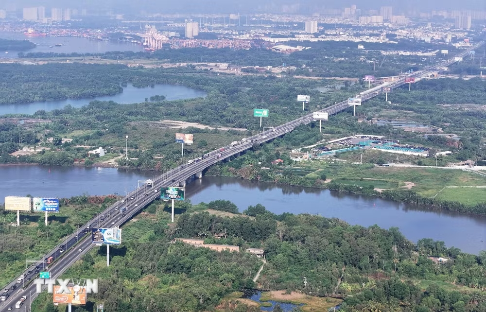 Thành phố Hồ Chí Minh thông qua chủ trương xây dựng đường vượt biển hơn 93.015 tỷ đồng