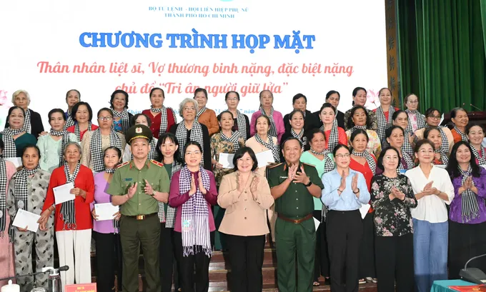 Phó Bí thư Thành ủy TPHCM Văn Thị Bạch Tuyết: Chăm lo người có công là mệnh lệnh từ trái tim