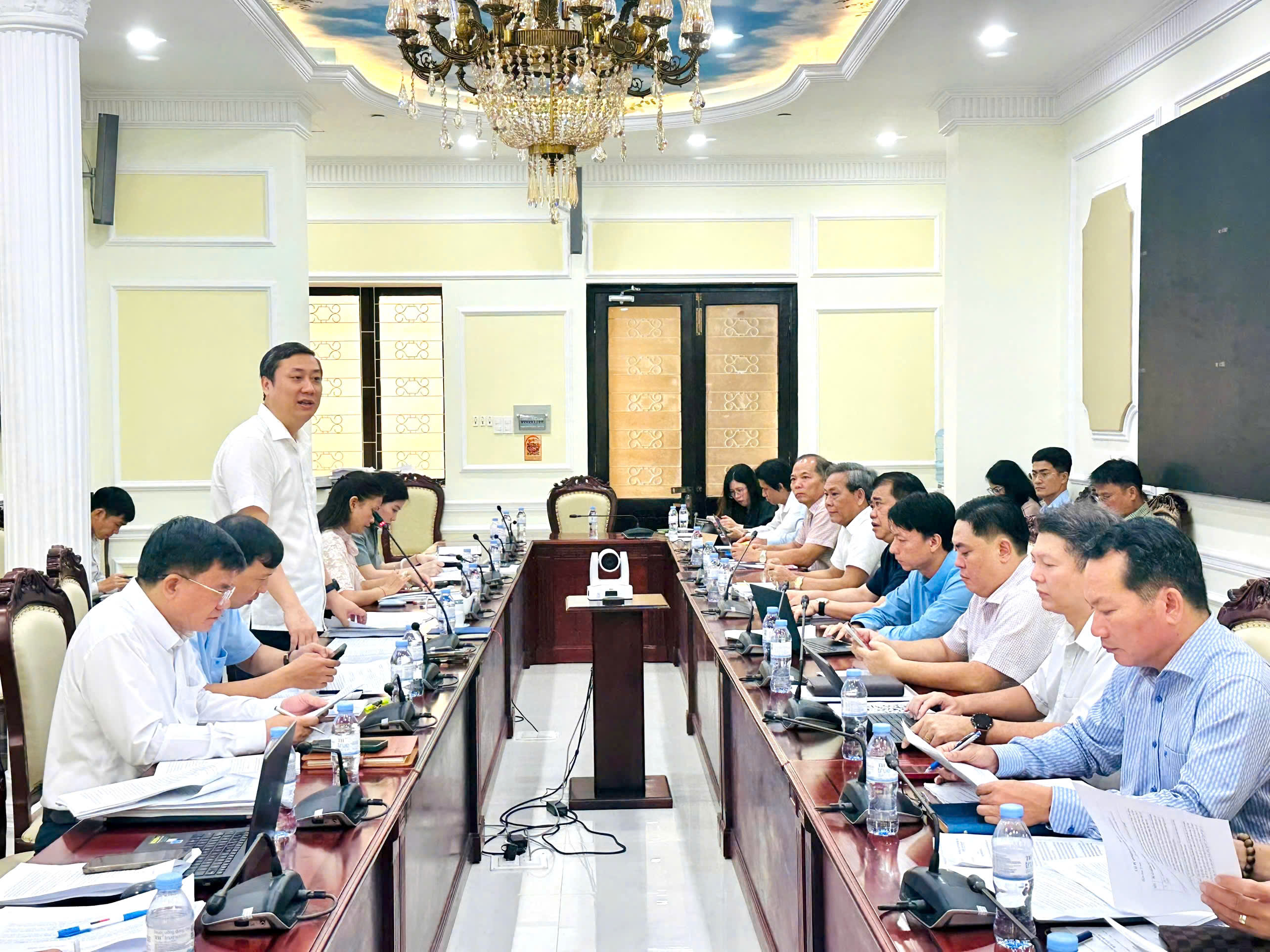 Ban Kinh tế - Ngân sách HĐND TP. Hồ Chí Minh: Hoàn thiện cơ chế hỗ trợ  đầu tư, mở rộng nguồn vốn cho phát triển Thành phố