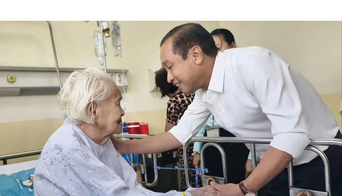 Chính sách an sinh đặc thù - điểm tựa sự sống cho người bệnh