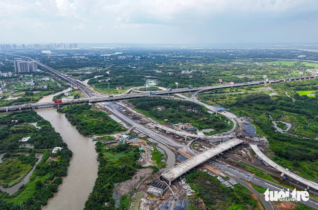 9,5 tỉ USD mở cầu đường, xây metro cho khu Đông, kiến tạo ‘mặt tiền’ siêu đô thị TP.HCM