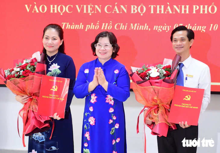 Bà Nguyễn Thị Nhật Hằng làm Giám đốc Học viện Cán bộ TP.HCM