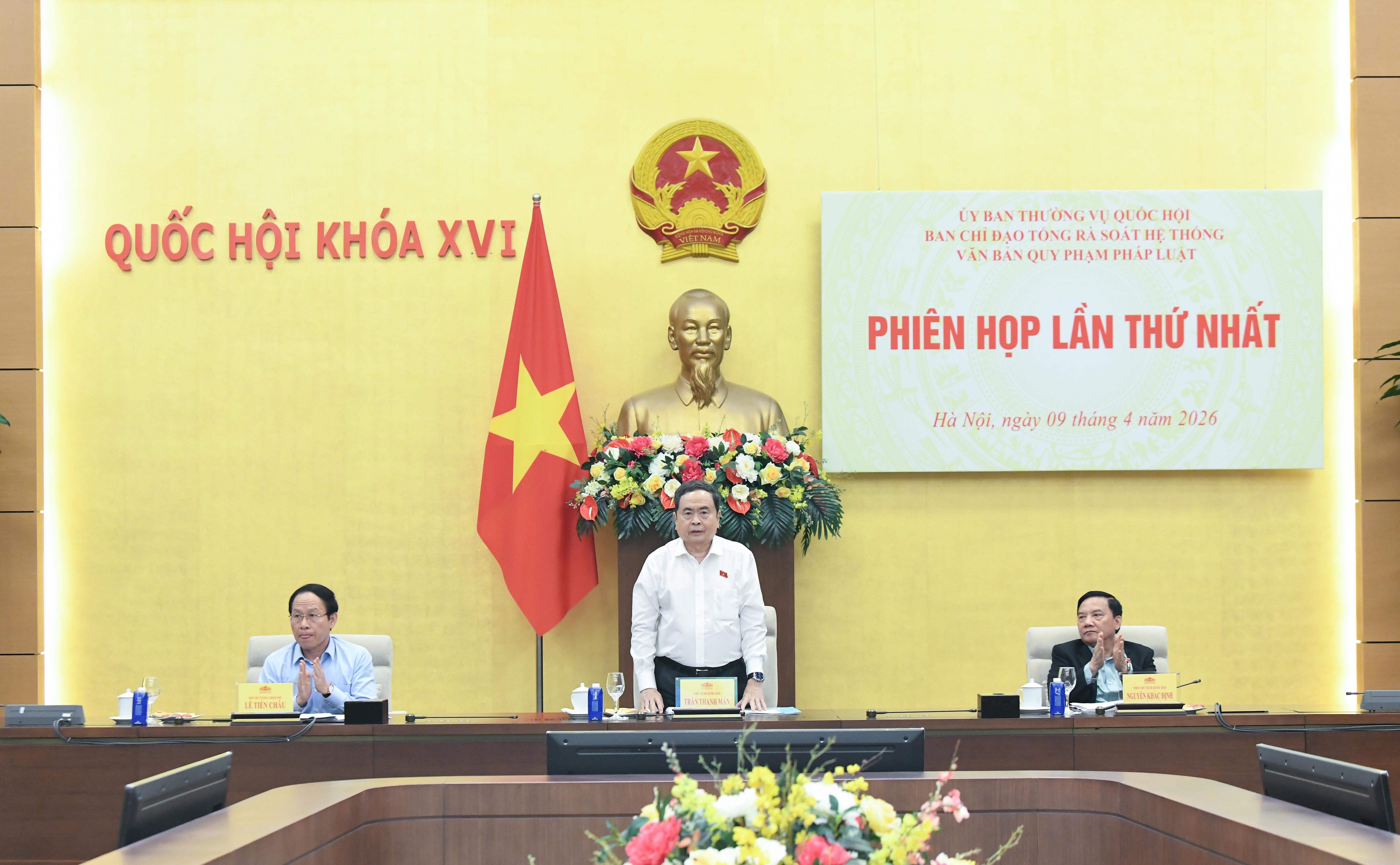 Siết chặt kỷ luật thể chế