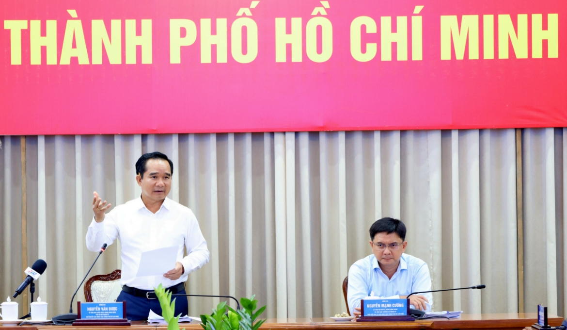 Luật Đô thị đặc biệt - không nên ngập ngừng thí điểm