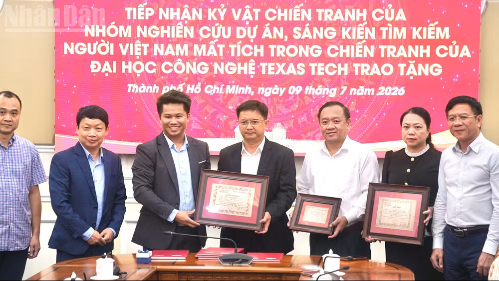 Tìm thấy 16 hài cốt liệt sĩ tại Công viên Lê Thị Riêng