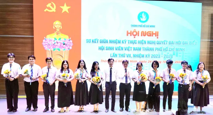 TPHCM: Nâng cao chất lượng phong trào “Sinh viên 5 tốt”