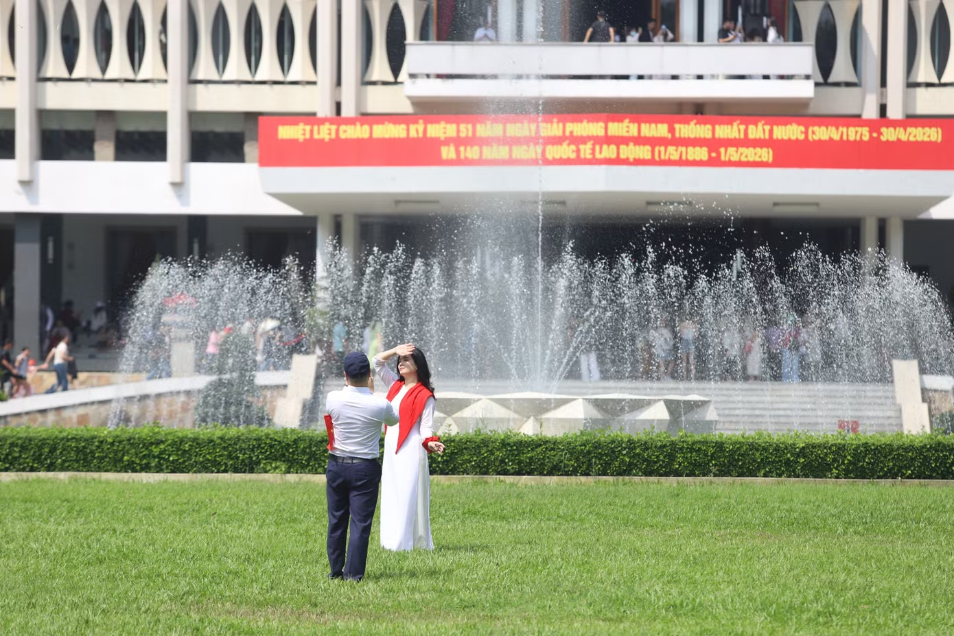 Trung tâm TPHCM trong thời khắc tròn 51 năm thống nhất đất nước