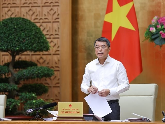 Chủ trì cuộc họp đầu tiên, Thủ tướng Lê Minh Hưng yêu cầu bắt tay ngay vào giải quyết những việc sau