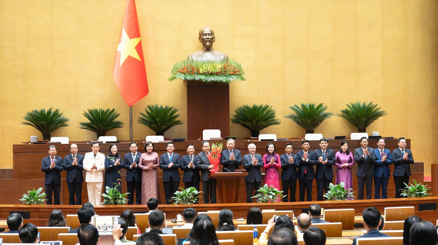 Danh sách 18 thành viên Ủy ban Thường vụ Quốc hội khóa XVI