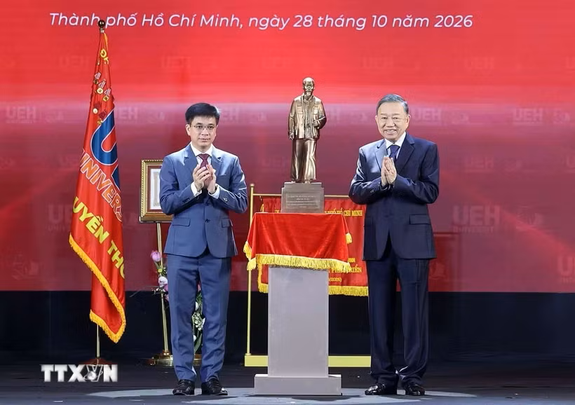 Tổng Bí thư, Chủ tịch nước Tô Lâm dự Lễ kỷ niệm 50 năm thành lập Đại học Kinh tế Thành phố Hồ Chí Minh