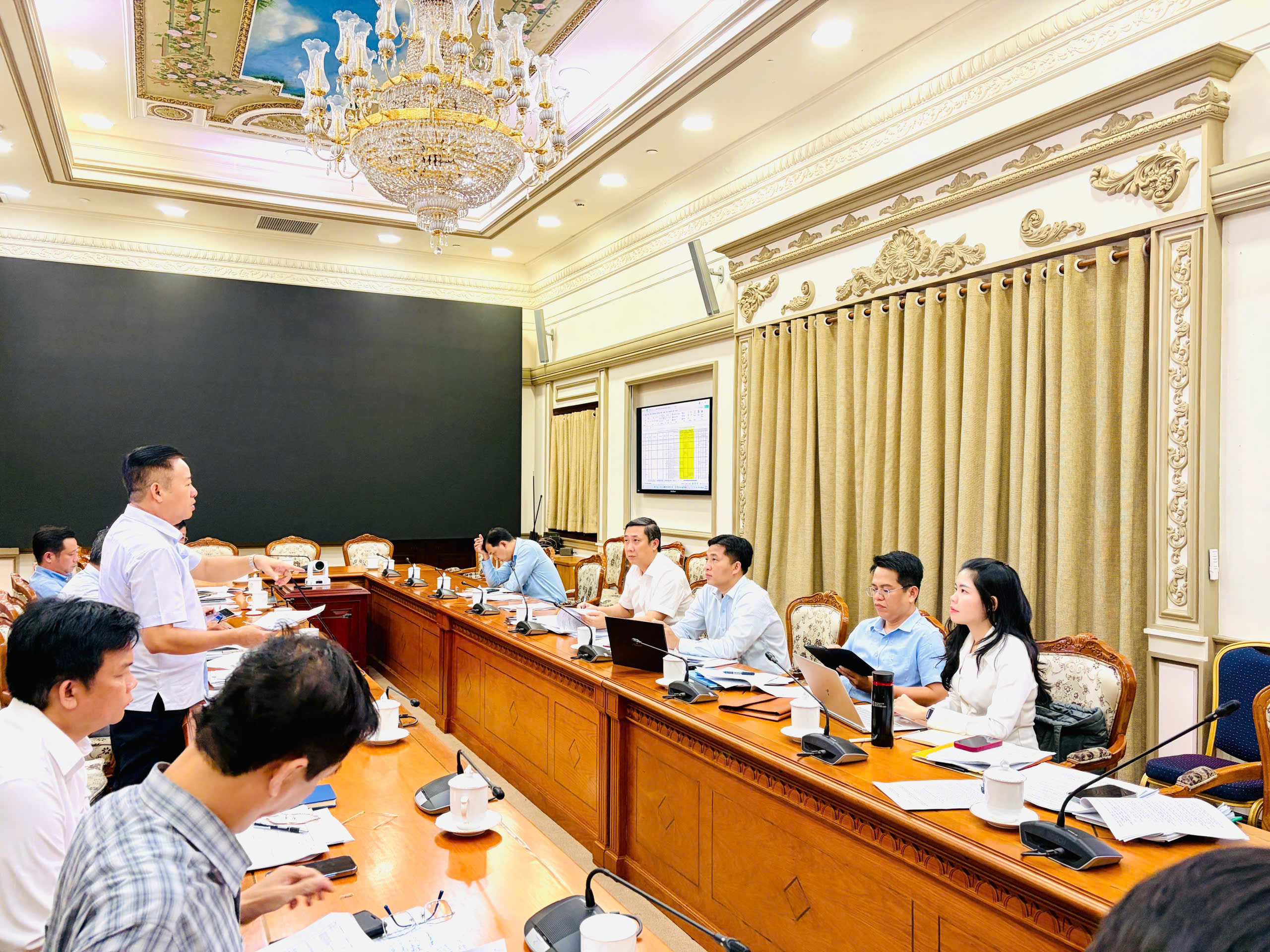 Khảo sát thực tiễn, tháo gỡ “điểm nghẽn” chống ngập: Cần cách tiếp cận tổng thể, ưu tiên nguồn lực có trọng tâm