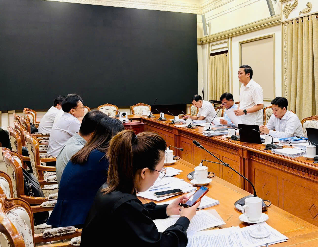 TP.HCM đề xuất miễn vé xe buýt 135 tuyến và miễn phí hạ tầng cảng biển: Chính sách kép vì người dân và doanh nghiệp