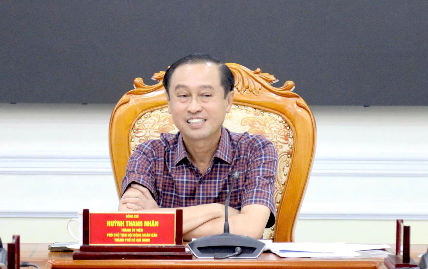 THÀNH PHỐ GIẢI QUYẾT NGHỊCH LÝ THIẾT CHẾ VĂN HÓA  CƠ SỞ SAU TINH GỌN BỘ MÁY