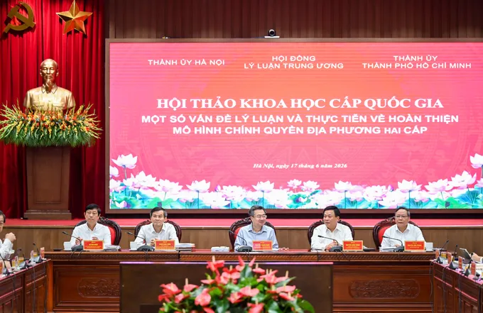 HỘI ĐỒNG NHÂN DÂN TP. HỒ CHÍ MINH THAM DỰ HỘI THẢO KHOA HỌC CẤP QUỐC GIA VỀ HOÀN THIỆN MÔ HÌNH CHÍNH QUYỀN ĐỊA PHƯƠNG HAI CẤP