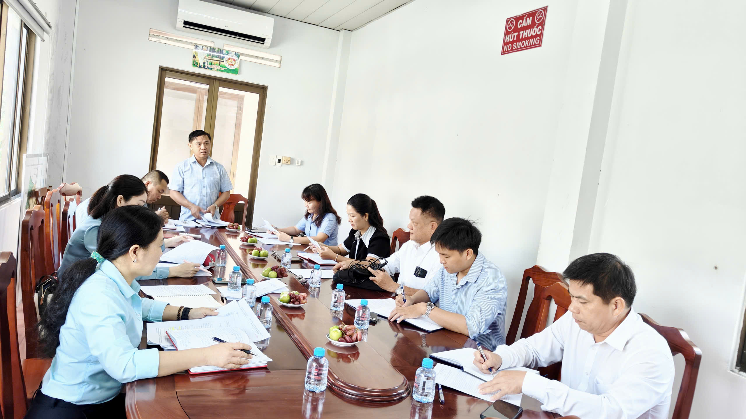 PHƯỜNG AN PHÚ: BAN KINH TẾ - NGÂN SÁCH THẨM TRA DỰ THẢO NGHỊ QUYẾT ĐIỀU CHỈNH DỰ TOÁN THU, CHI NGÂN SÁCH PHƯỜNG NĂM 2026