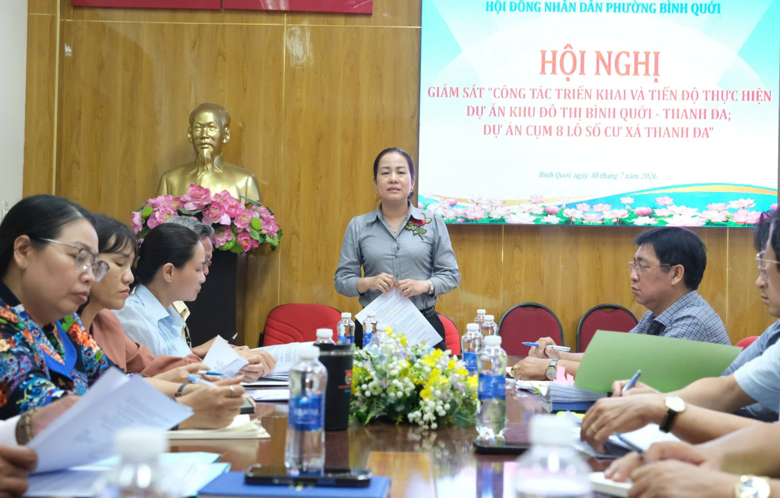 THƯỜNG TRỰC HỘI ĐỒNG NHÂN DÂN PHƯỜNG BÌNH QUỚI GIÁM SÁT TIẾN ĐỘ THỰC HIỆN HAI DỰ ÁN TRỌNG ĐIỂM TRÊN ĐỊA BÀN