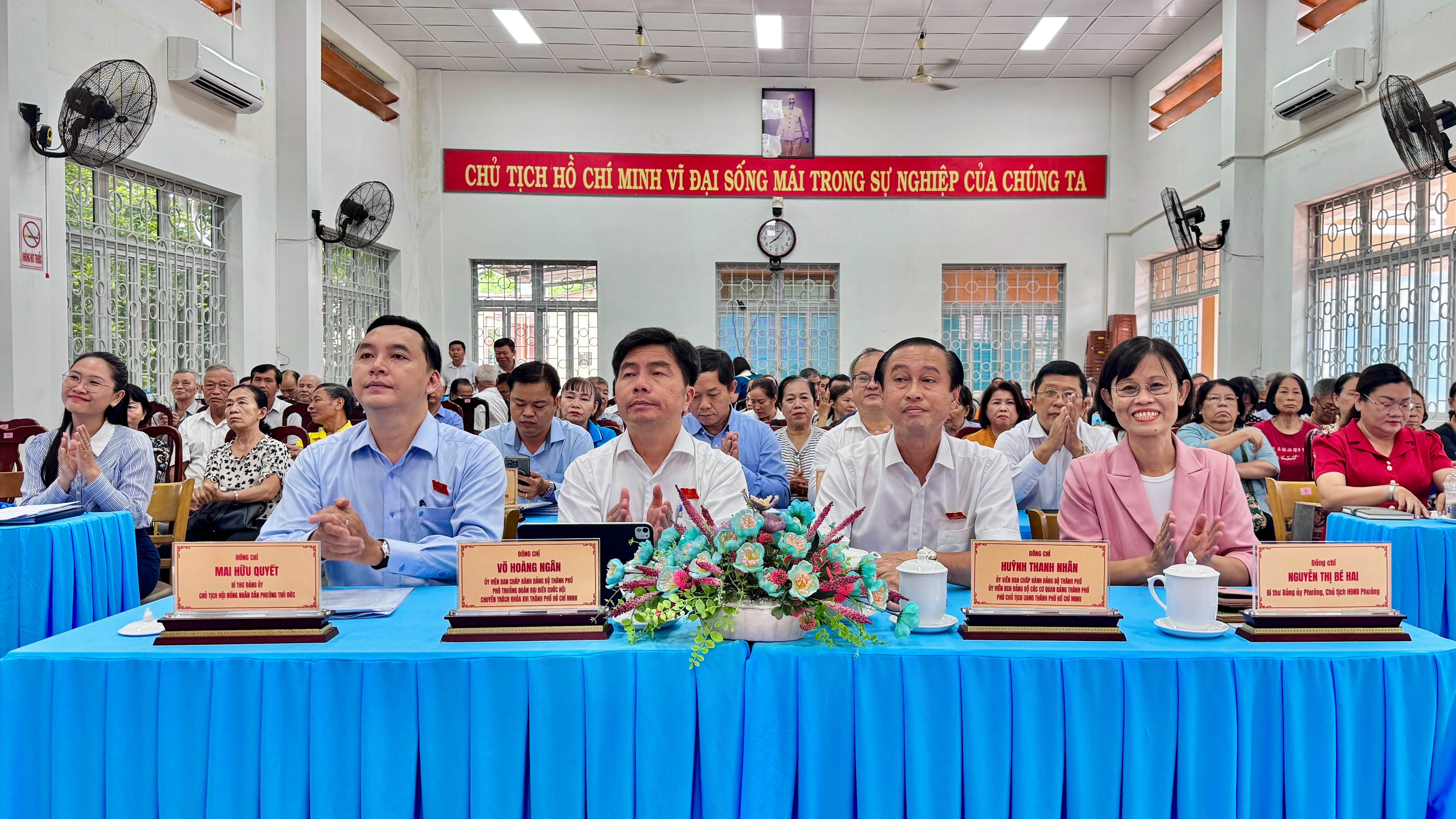 HỘI NGHỊ TIẾP XÚC CỬ TRI SAU KỲ HỌP THỨ BA HỘI ĐỒNG NHÂN DÂN THÀNH PHỐ HỒ CHÍ MINH KHÓA XI TẠI TỔ ĐẠI BIỂU SỐ 9