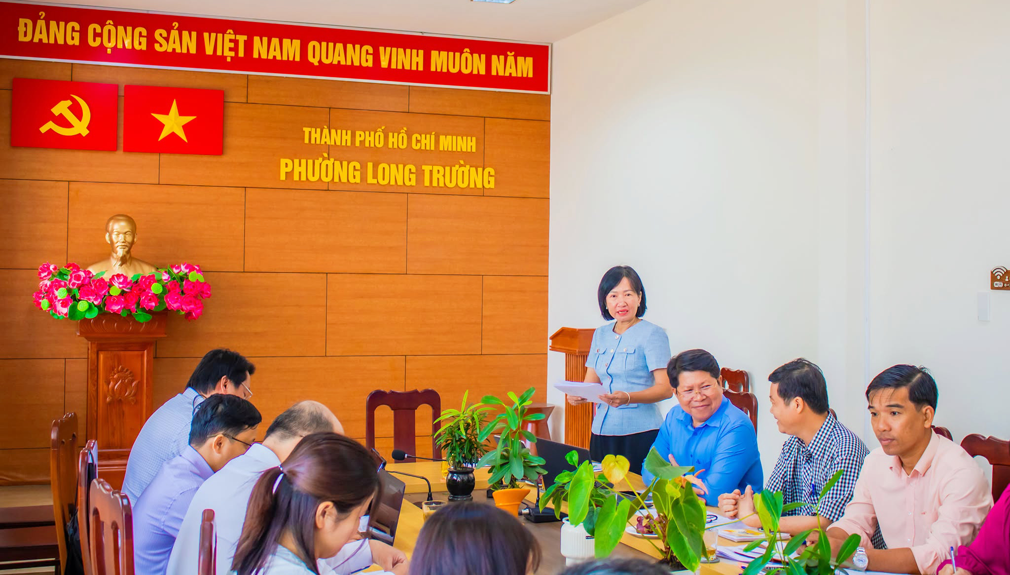 Thường trực HĐND phường Long Trường giám sát việc thực hiện Chỉ thị số 24-CT/TU về quản lý, sử dụng đất công trên địa bàn
