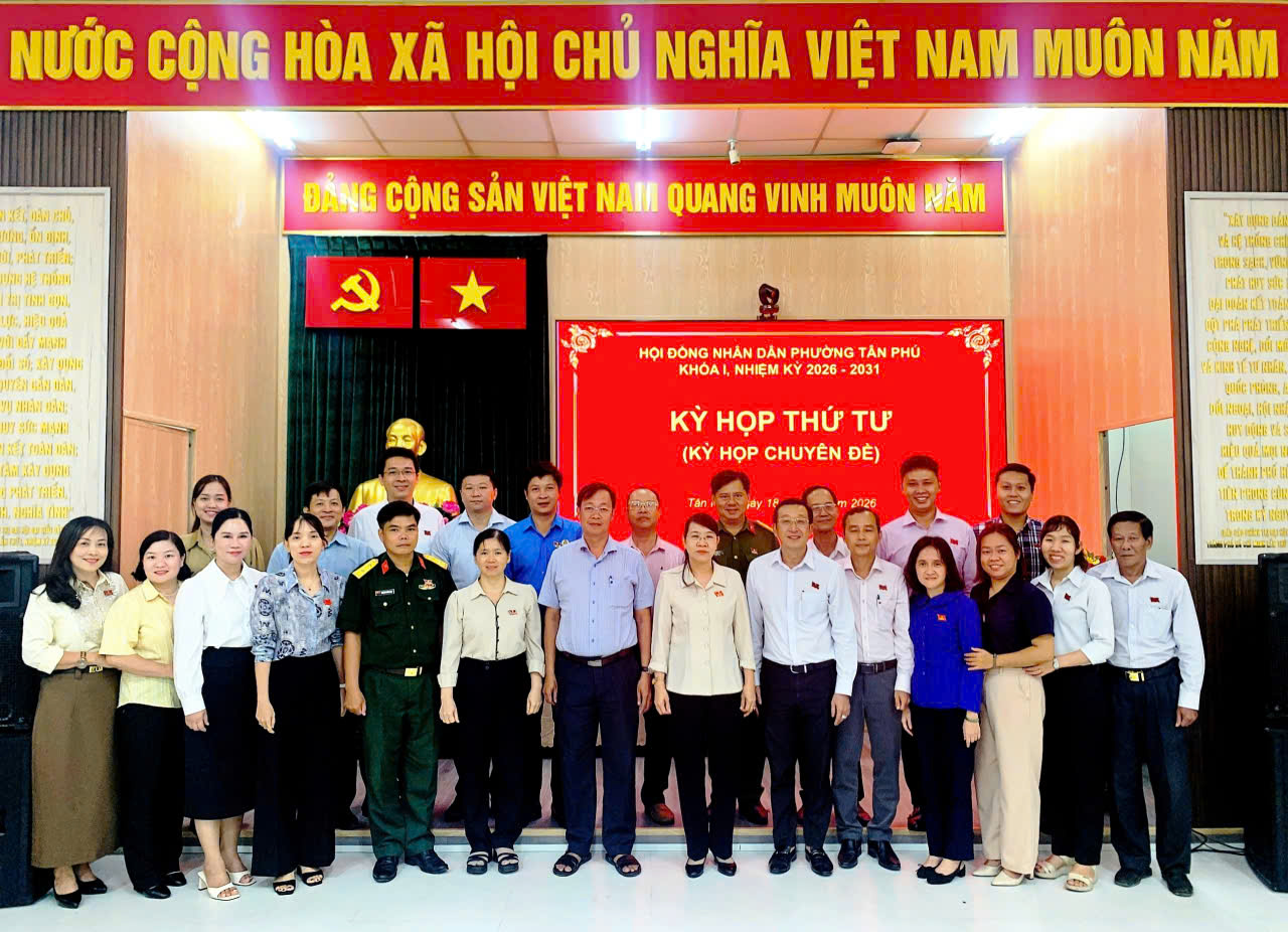 HĐND PHƯỜNG TÂN PHÚ TỔ CHỨC THÀNH CÔNG KỲ HỌP THỨ TƯ (KỲ HỌP CHUYÊN ĐỀ): QUYẾT NGHỊ CÁC NỘI DUNG QUAN TRỌNG