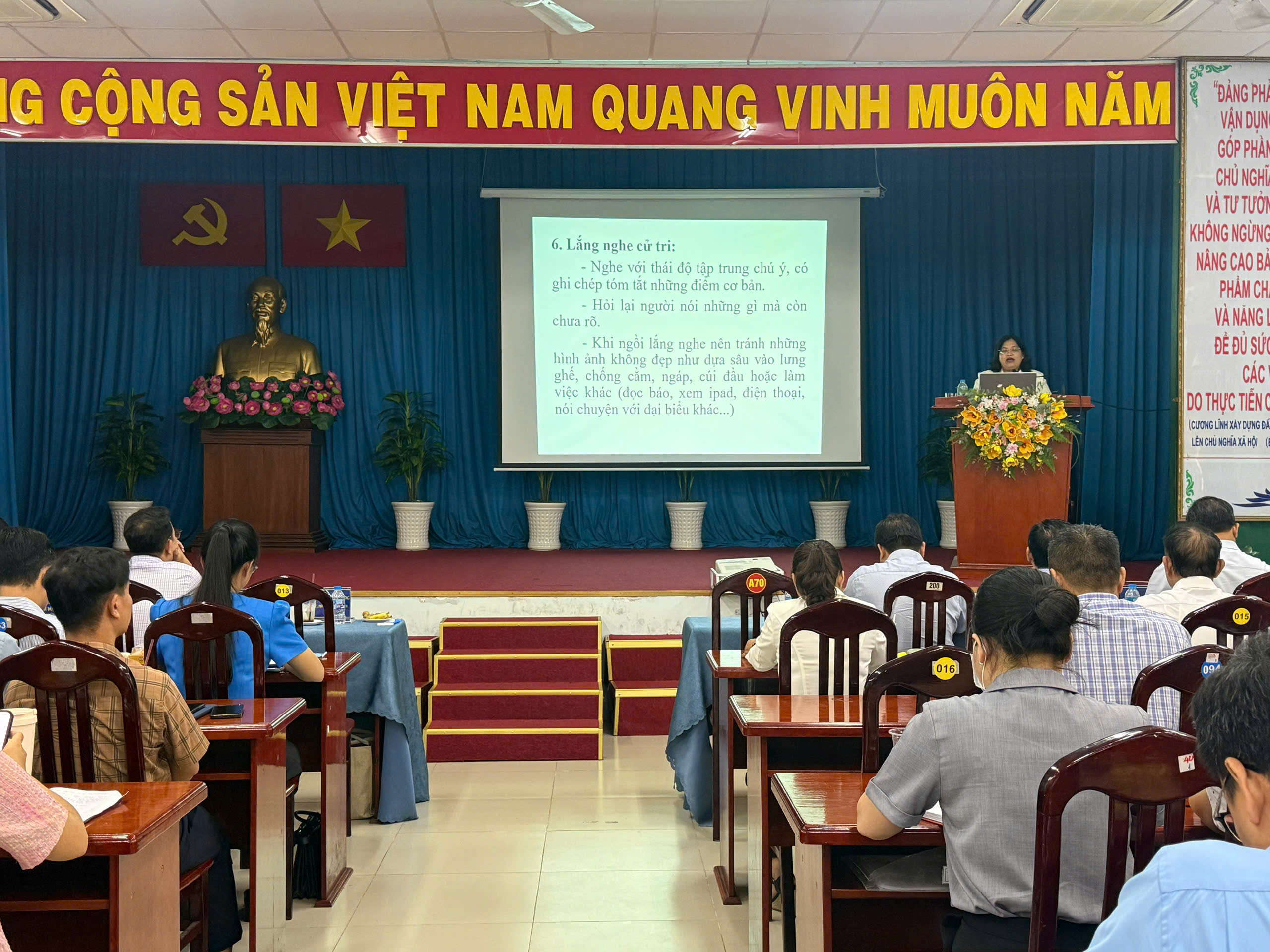 PHỐI HỢP TỔ CHỨC TẬP HUẤN, BỒI DƯỠNG KỸ NĂNG HOẠT ĐỘNG CHO ĐẠI BIỂUHỘI ĐỒNG NHÂN DÂN PHƯỜNG KHÓA I, NHIỆM KỲ 2026 - 2031