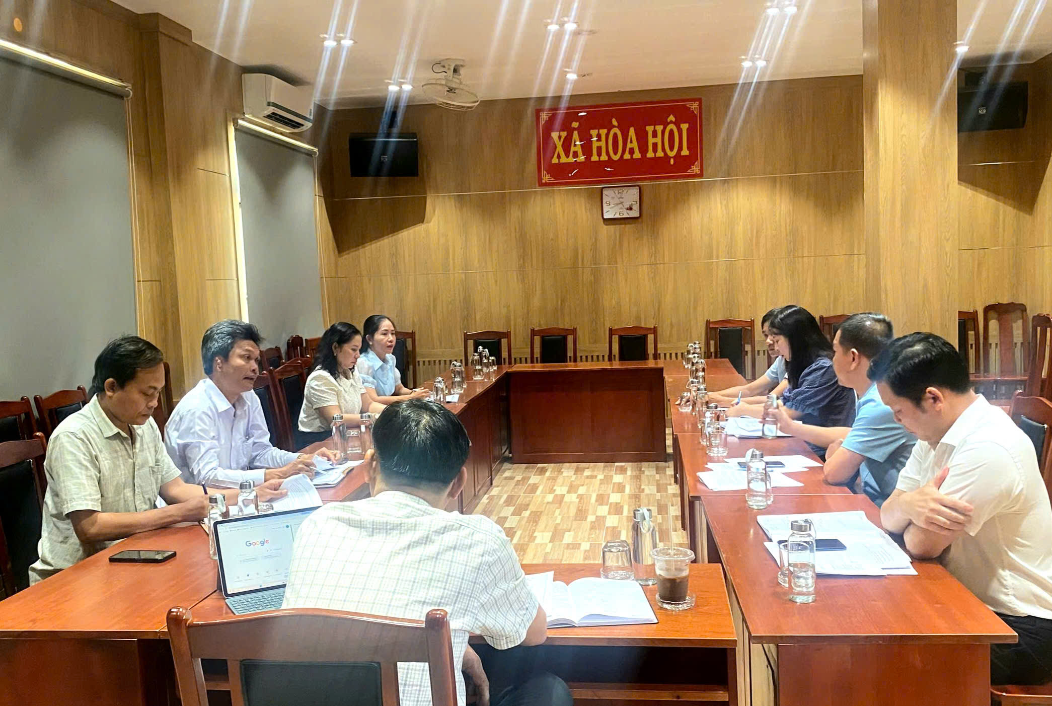 HỘI ĐỒNG NHÂN DÂN XÃ HÒA HỘI GIÁM SÁT CÔNG TÁC QUẢN LÝ ĐẤT ĐAI, CẤP GIẤY CHỨNG NHẬN QUYỀN SỬ DỤNG ĐẤT CHO NHÂN DÂN