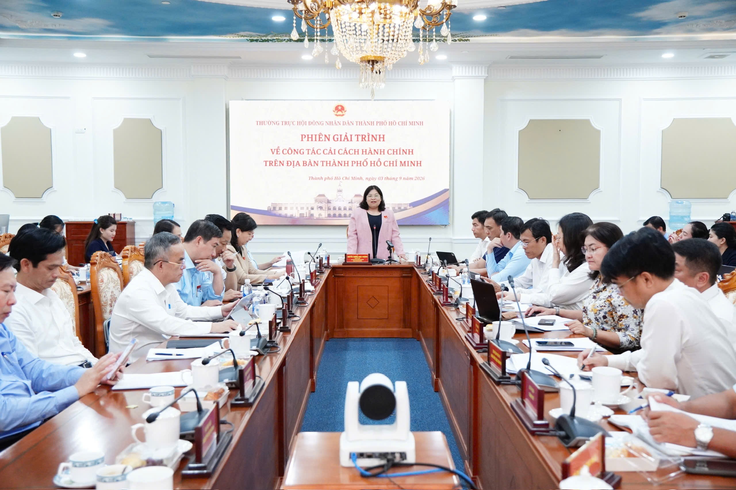 THÁO GỠ "ĐIỂM NGHẼN", TẠO ĐỘNG LỰC NÂNG CAO HIỆU QUẢ CẢI CÁCH HÀNH CHÍNH TẠI THÀNH PHỐ HỒ CHÍ MINH