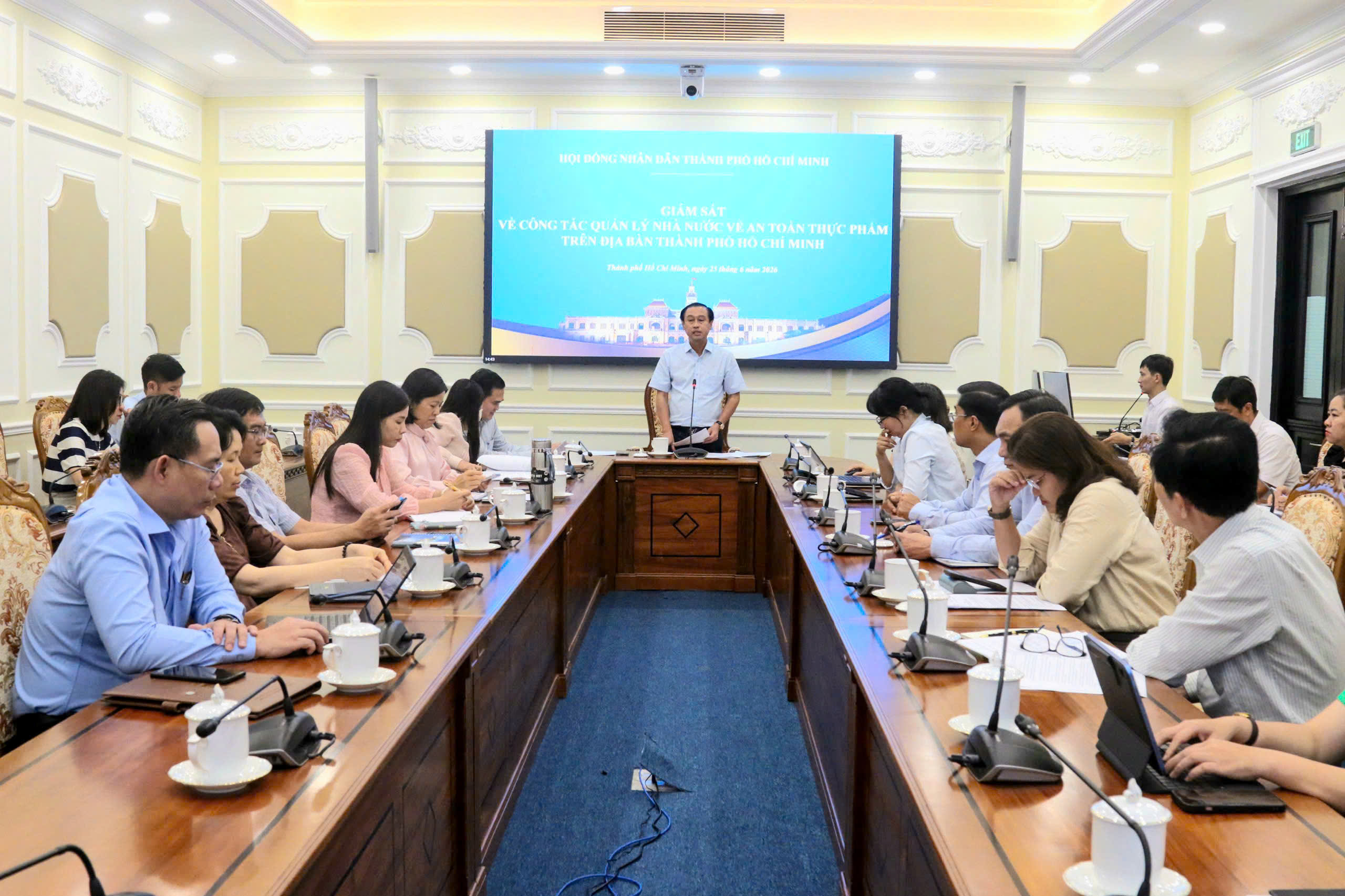 Thường trực HĐND Thành phố giám sát công tác quản lý an toàn thực phẩm