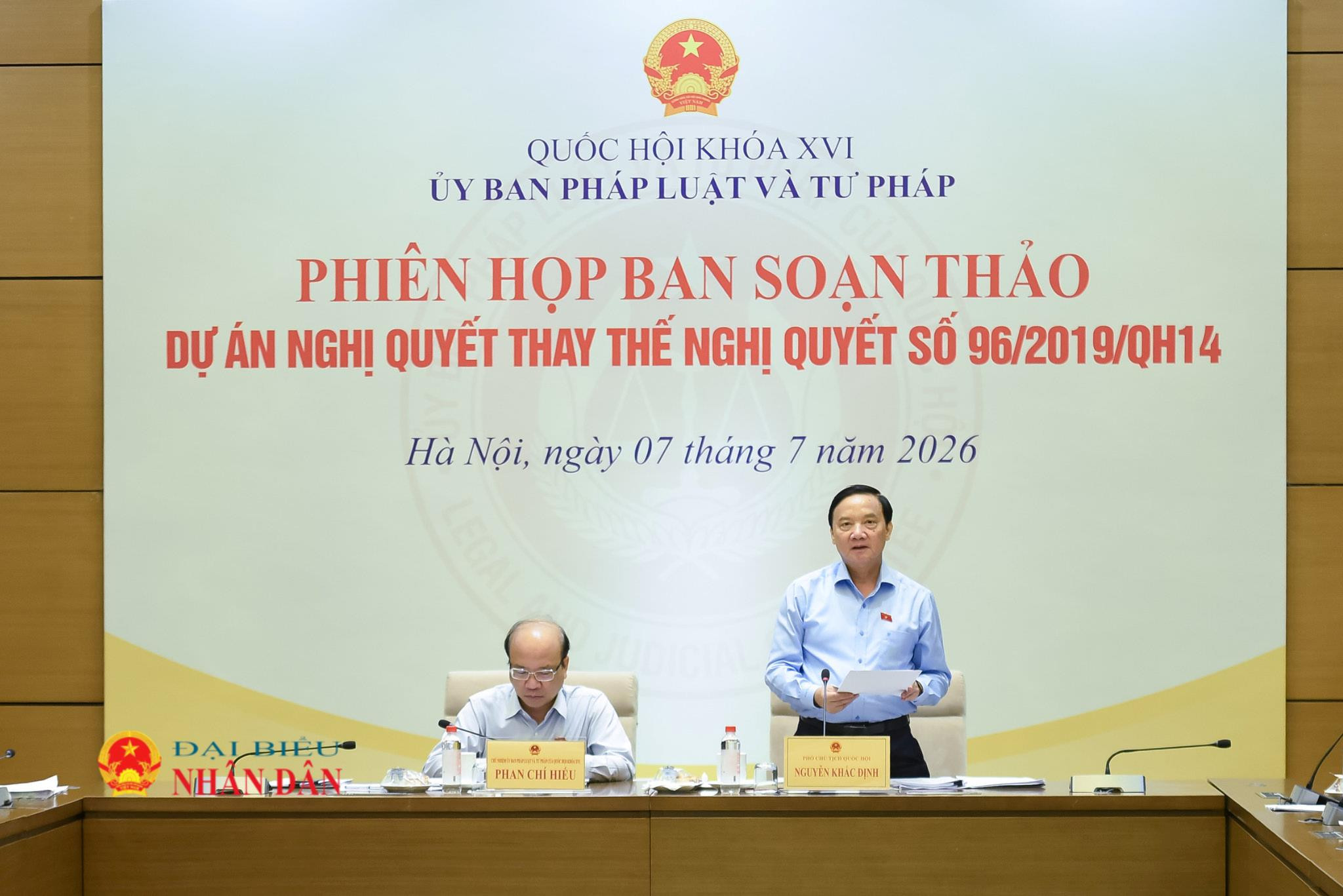 Phó Chủ tịch Quốc hội Nguyễn Khắc Định chủ trì Phiên họp Ban soạn thảo dự án Nghị quyết thay thế Nghị quyết số 96/2019/QH14