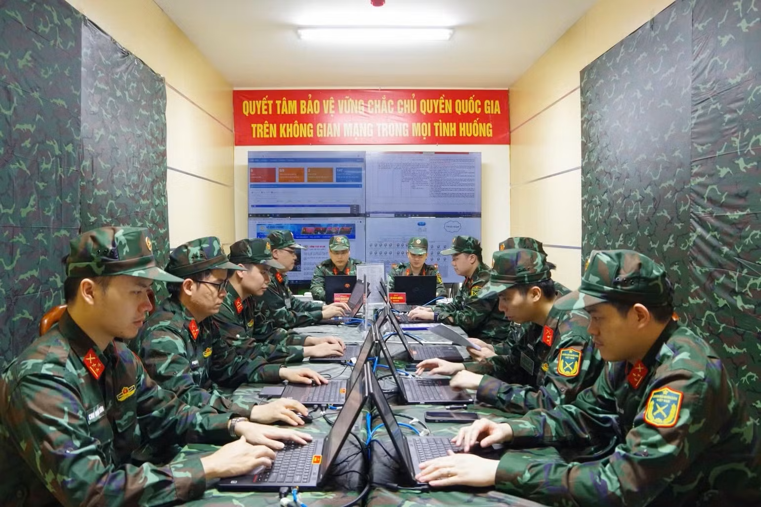 Bảo vệ nền tảng tư tưởng của Đảng trong tình hình mới