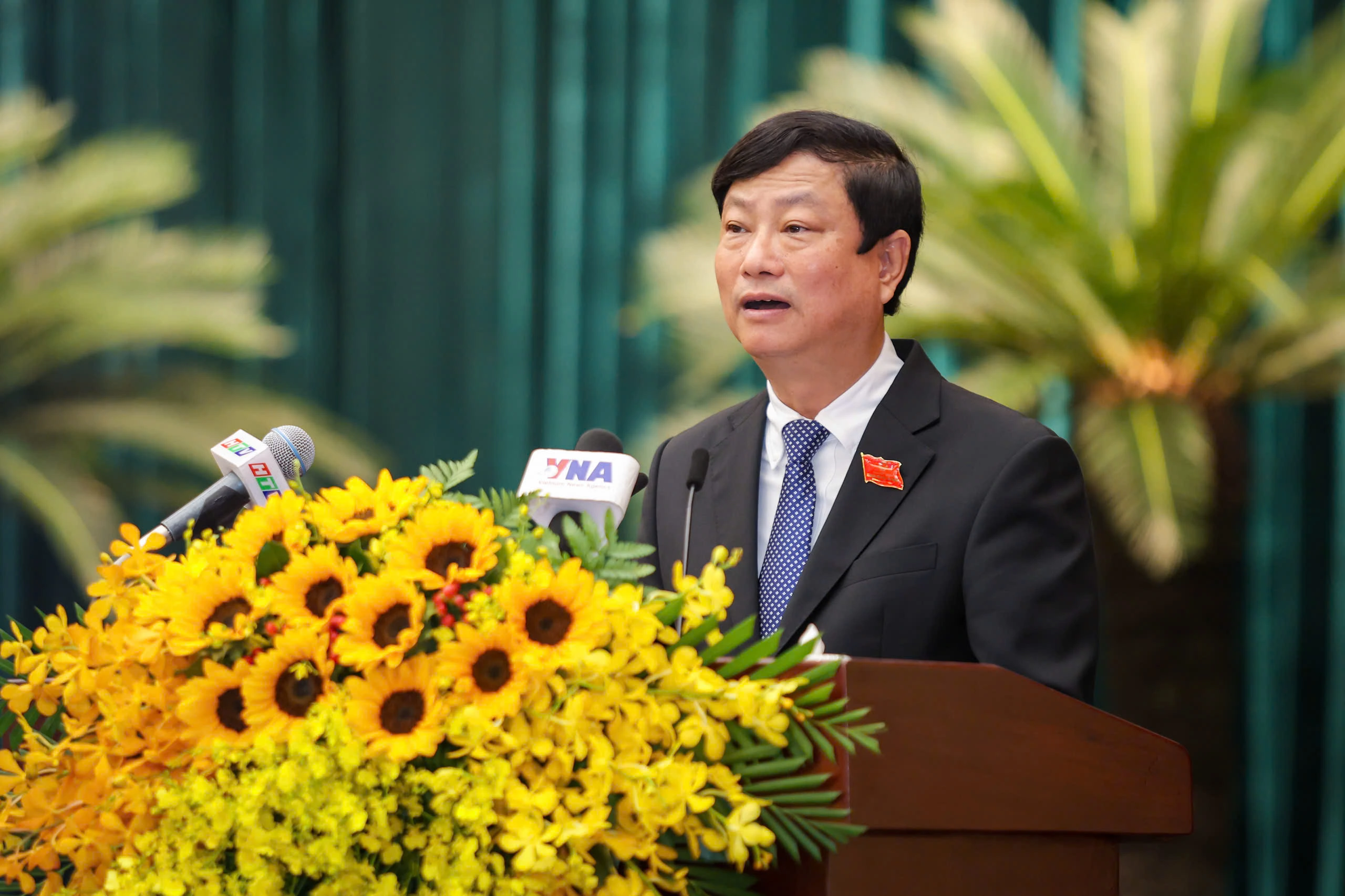 100% đại biểu bầu ông Võ Văn Minh làm Chủ tịch HĐND TP.HCM nhiệm kỳ 2026 - 2031