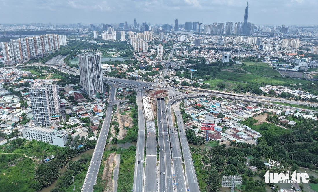 Đường nối từ nút giao An Phú đua tiến độ, sẵn sàng cho ngày sân bay Long Thành khai thác thương mại