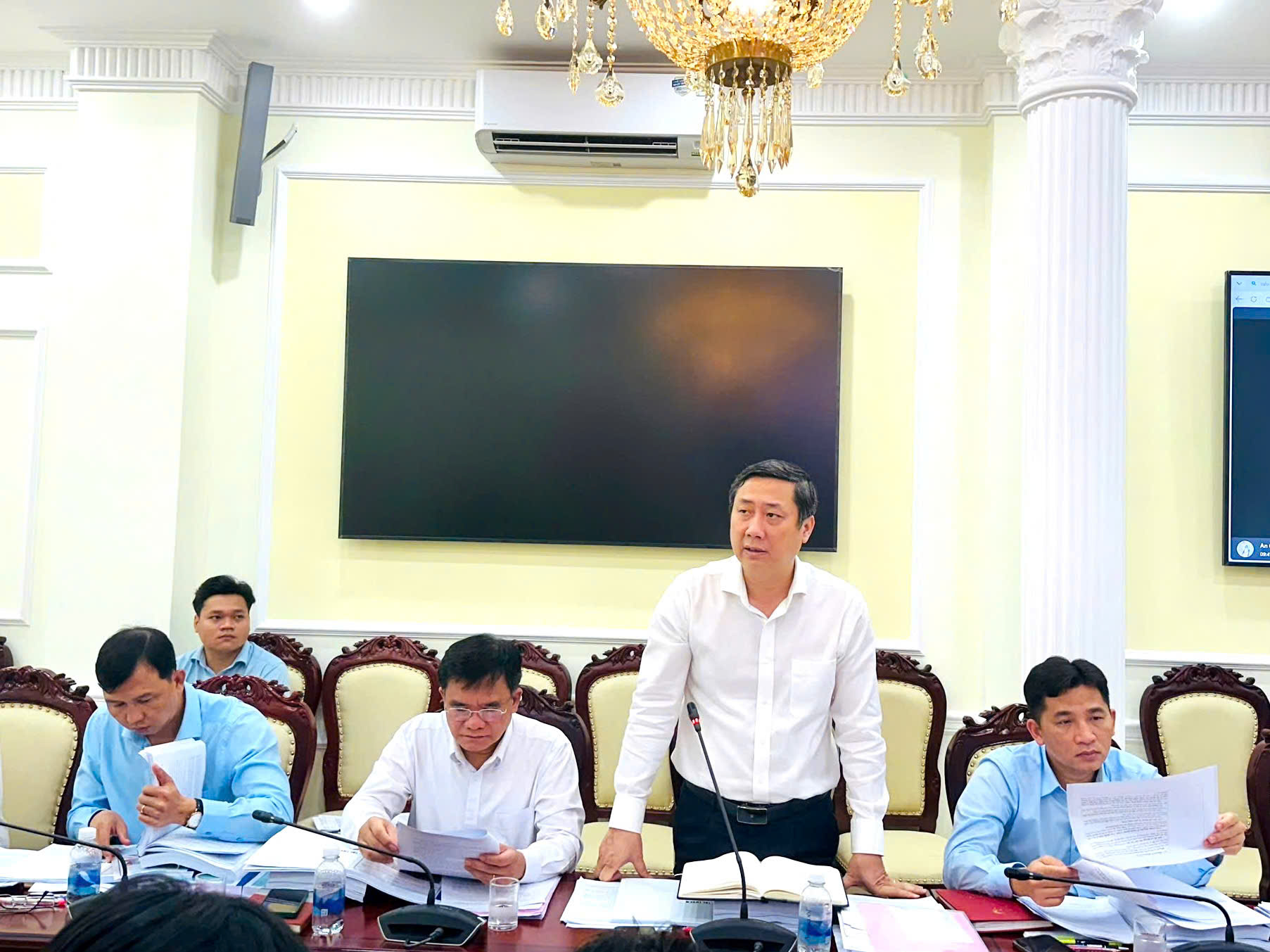 Ban Kinh tế - Ngân sách HĐND TP.HCM thẩm tra các Dự án giao thông động lực trình Kỳ họp chuyên đề HĐND lần Thứ tám