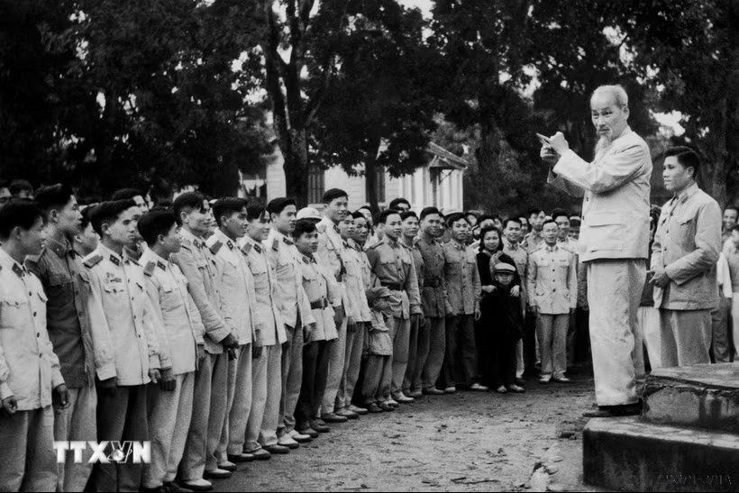 Chỉ thị số 07: Học tập và thực hành theo Bác là nhiệm vụ trọng yếu, thường xuyên