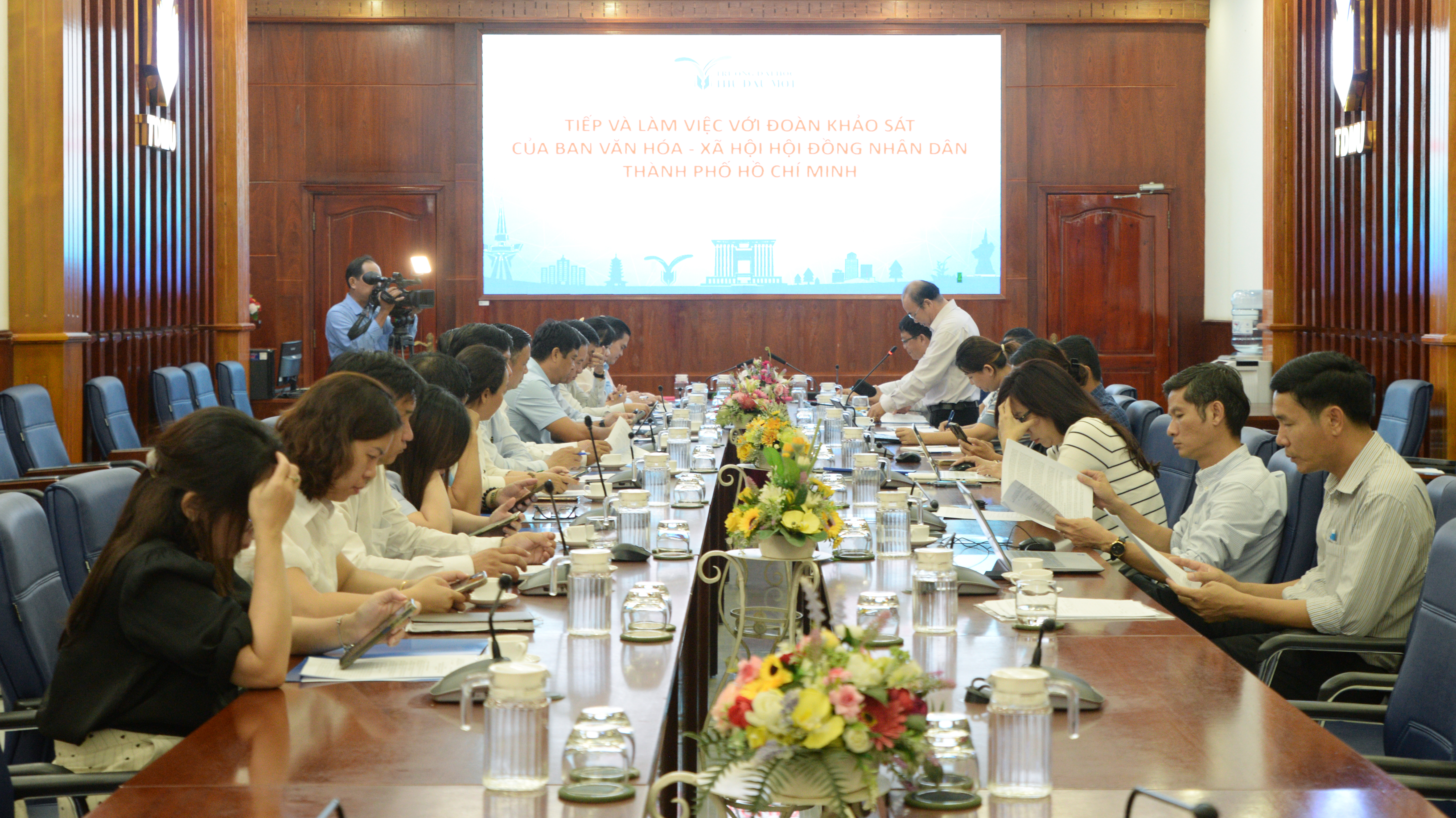 Đoàn công tác Ban Văn hóa – Xã hội HĐND Thành phố Hồ Chí Minh khảo sát thực tế tại Trường Đại học Thủ Dầu Một