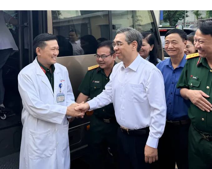 Đồng chí Nguyễn Phước Lộc: Mở rộng chăm sóc sức khỏe gắn với chính sách đền ơn đáp nghĩa, an sinh xã hội