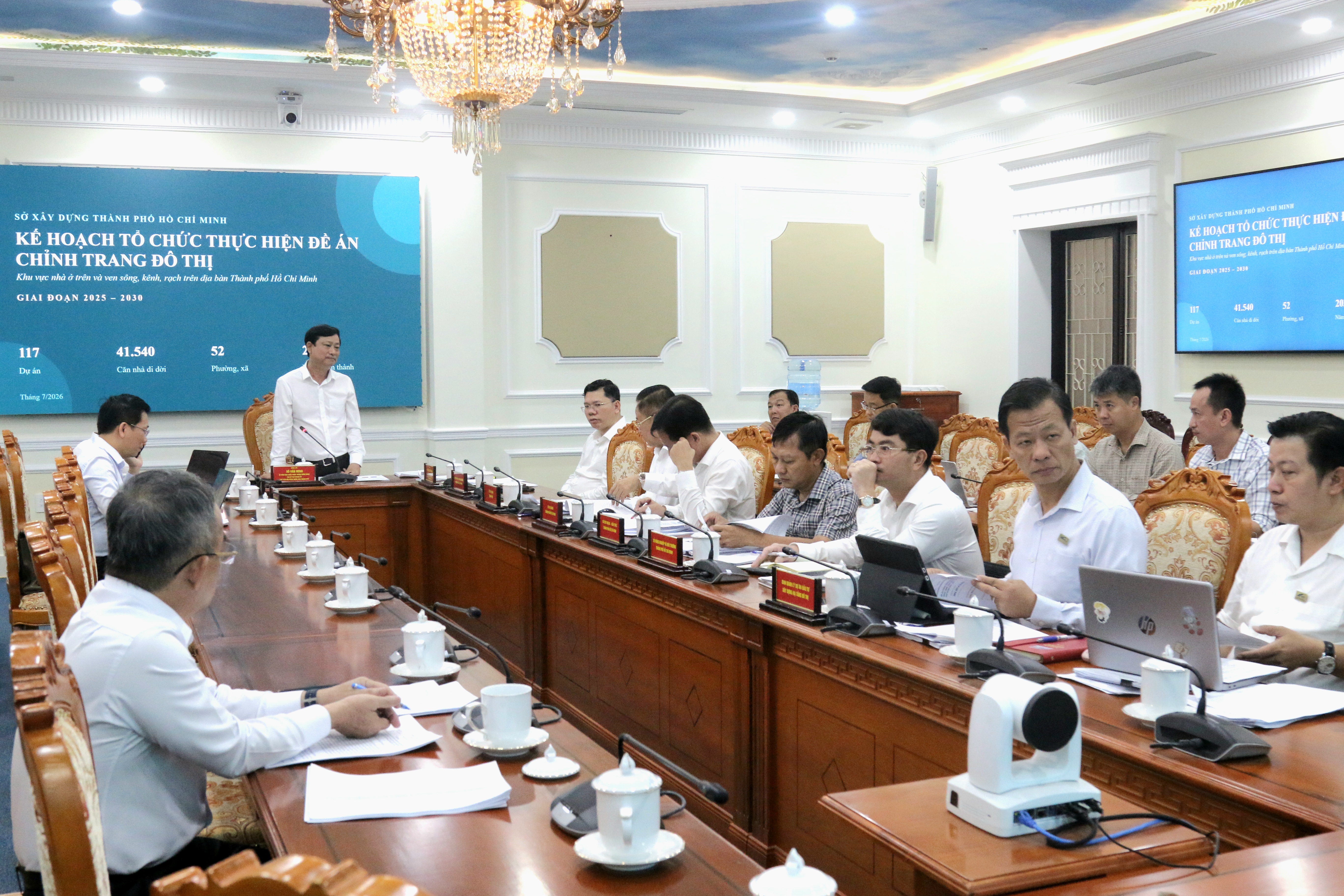 TP Hồ Chí Minh quyết tâm đẩy nhanh tiến độ chỉnh trang đô thị, di dời hơn 40.000 căn nhà ven kênh, rạch
