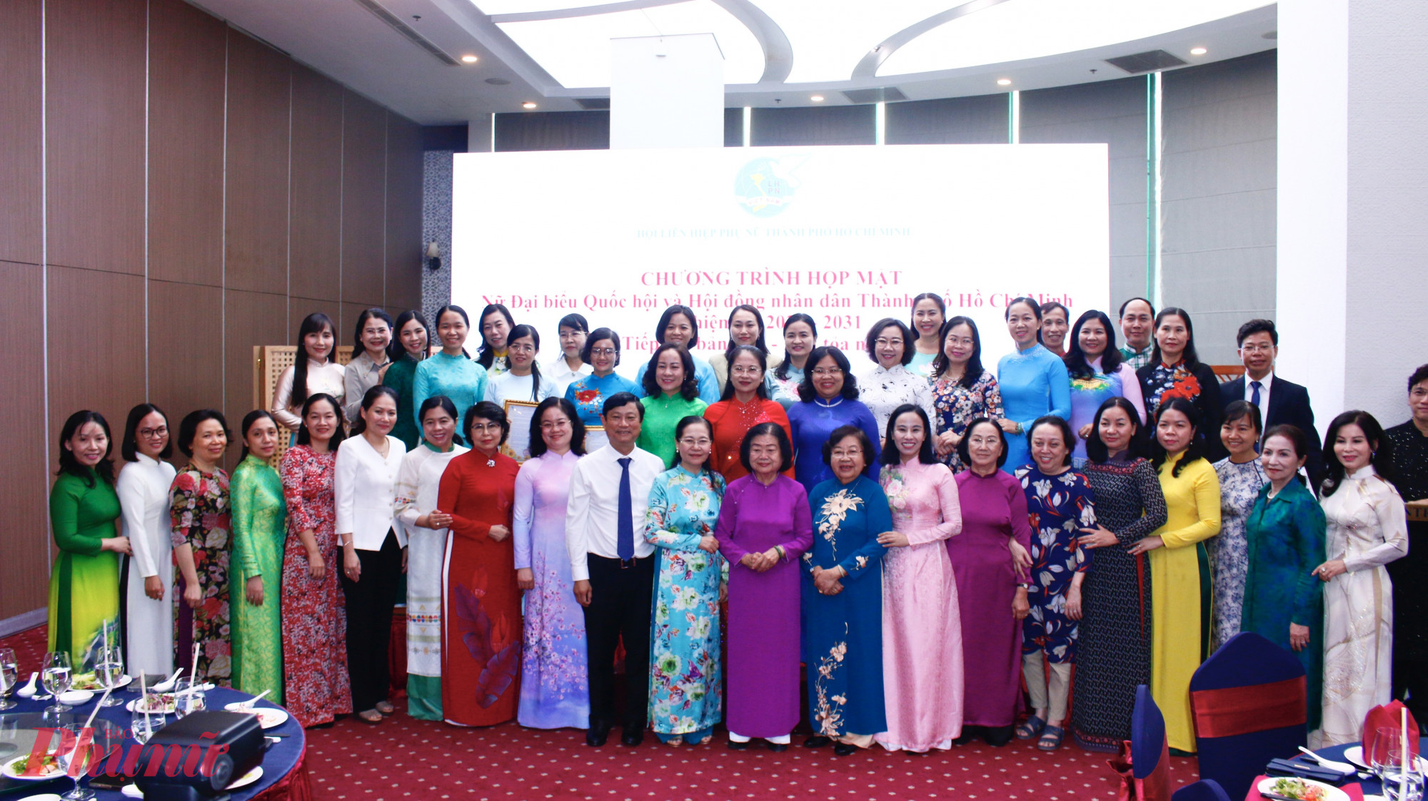 Nữ đại biểu Quốc hội và Hội đồng nhân dân TPHCM tiếp nối bản lĩnh, sẵn sàng cho trách nhiệm mới