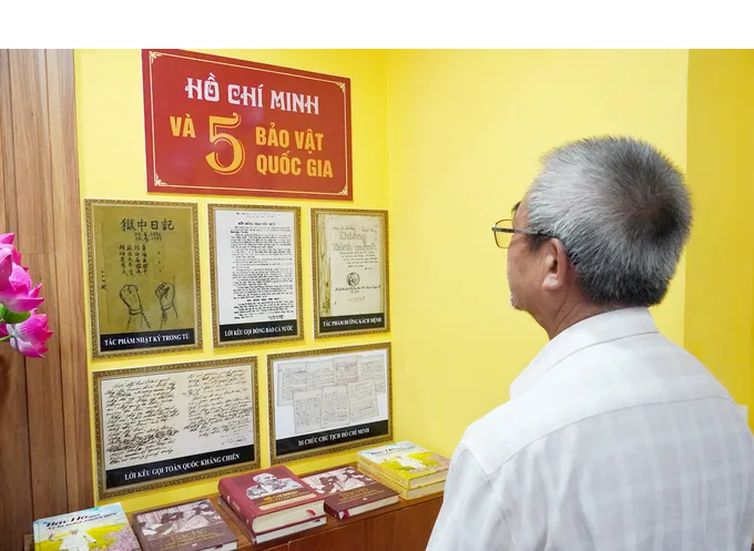Làm giàu nguồn lực tri thức từ Di sản Hồ Chí Minh