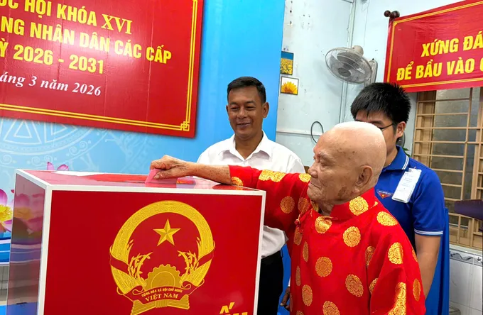 Những cử tri đặc biệt trong ngày bầu cử