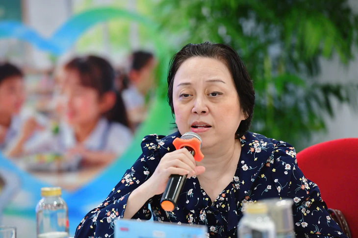 Giám đốc Sở An toàn thực phẩm TP.HCM: 'Tôi khuyến khích hiệu trưởng ăn cùng học sinh'