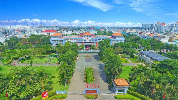 TP.HCM ưu tiên chuyển đổi nhà đất, trụ sở dôi dư thành cơ sở y tế, giáo dục