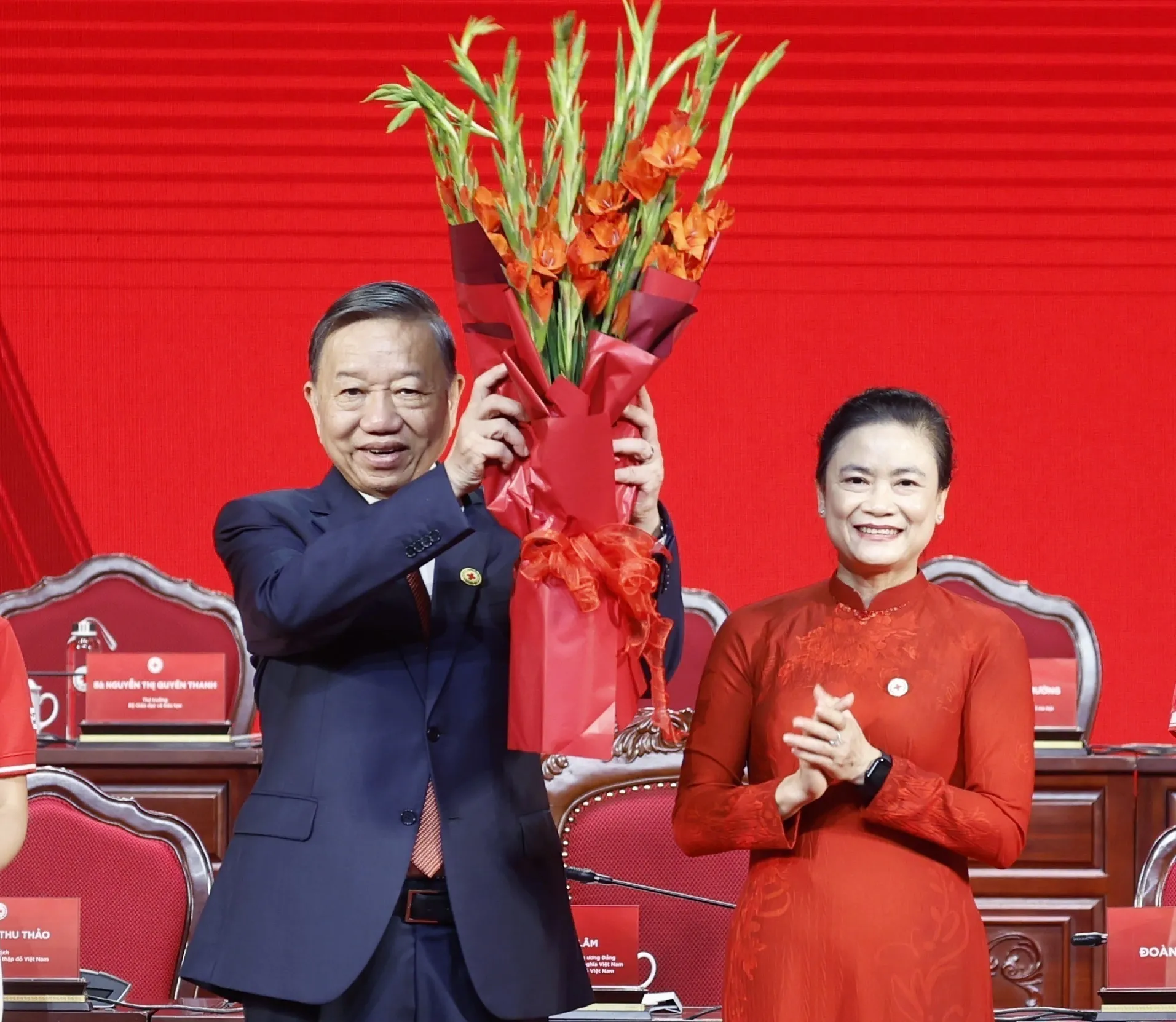 'Một Việt Nam hùng cường phải đồng thời là một Việt Nam nhân ái'