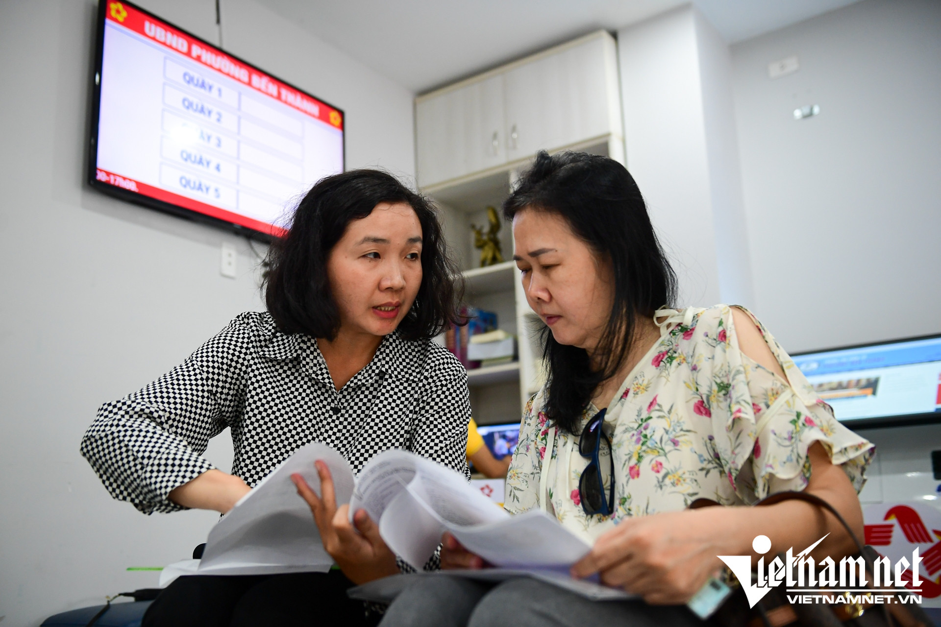 TPHCM tìm cách giữ chân cán bộ, hạn chế ‘chảy máu chất xám’