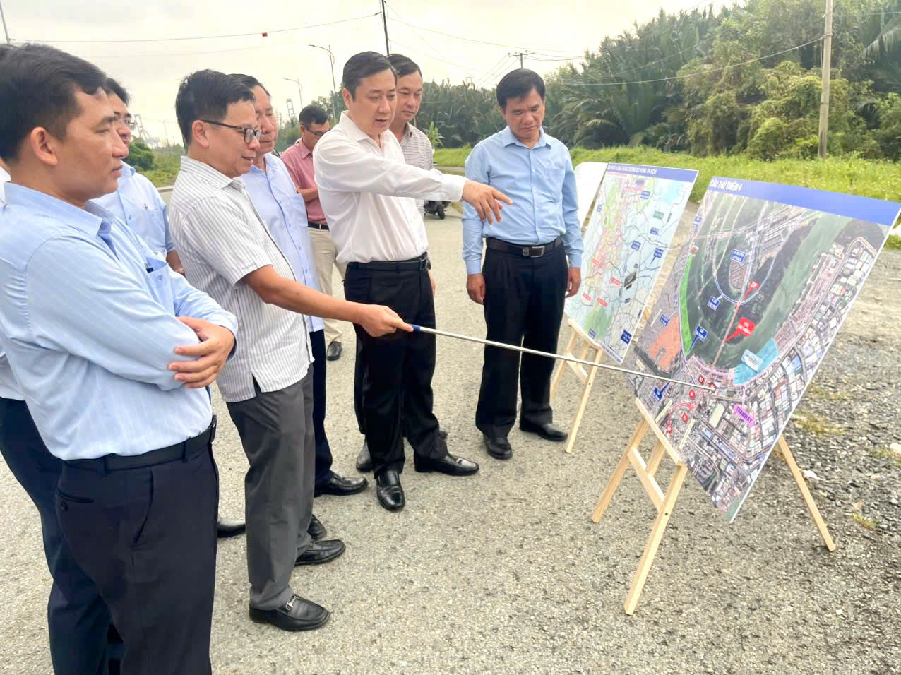 Ban Kinh tế - Ngân sách HĐND TP.HCM khảo sát hai dự án giao thông trọng điểm