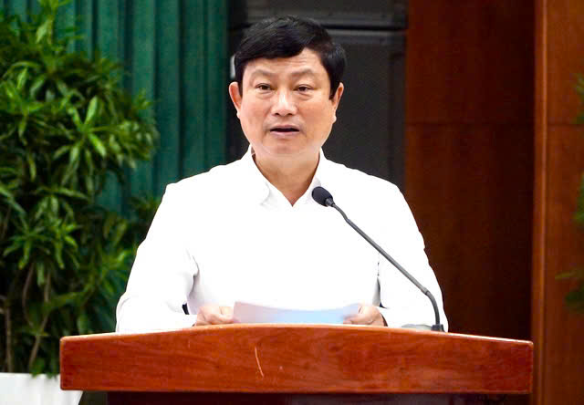 KỲ HỌP MỞ ĐẦU NHIỆM KỲ MỚI: TP.HCM TRIỂN KHAI QUY TRÌNH KIỆN TOÀN BỘ MÁY LÃNH ĐẠO