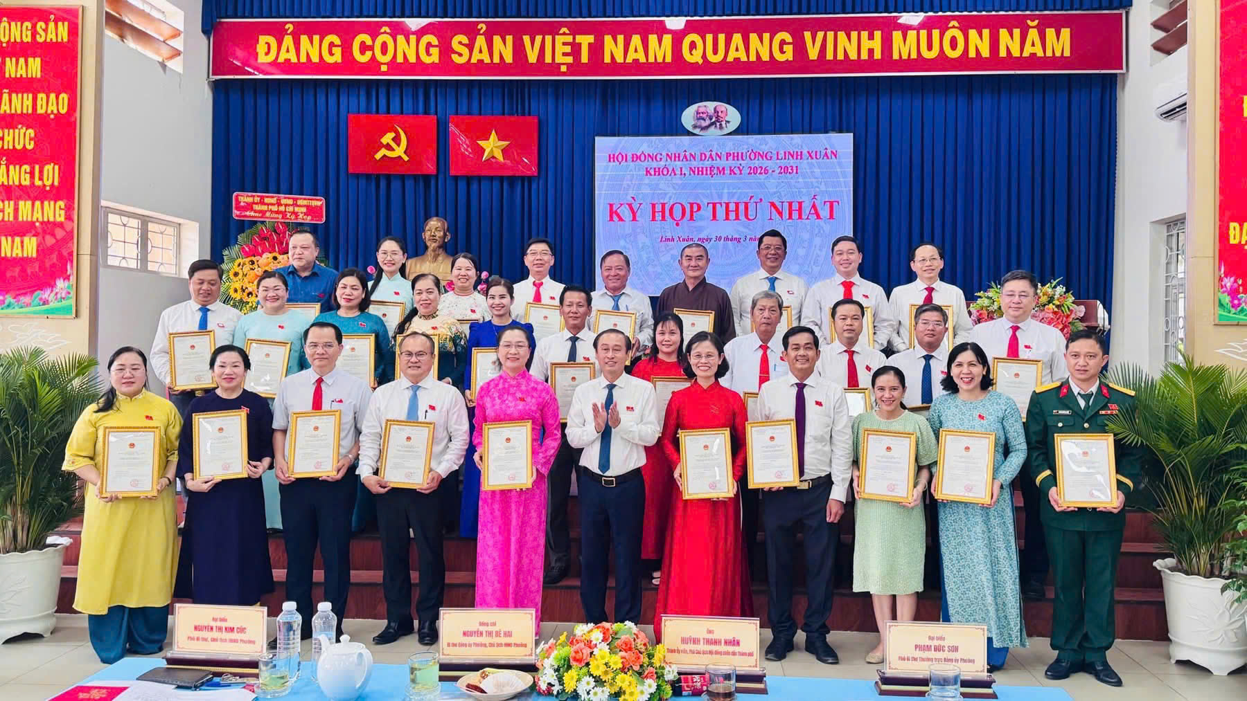 Kỳ họp thứ nhất Hội đồng nhân dân phường Linh Xuân khóa I