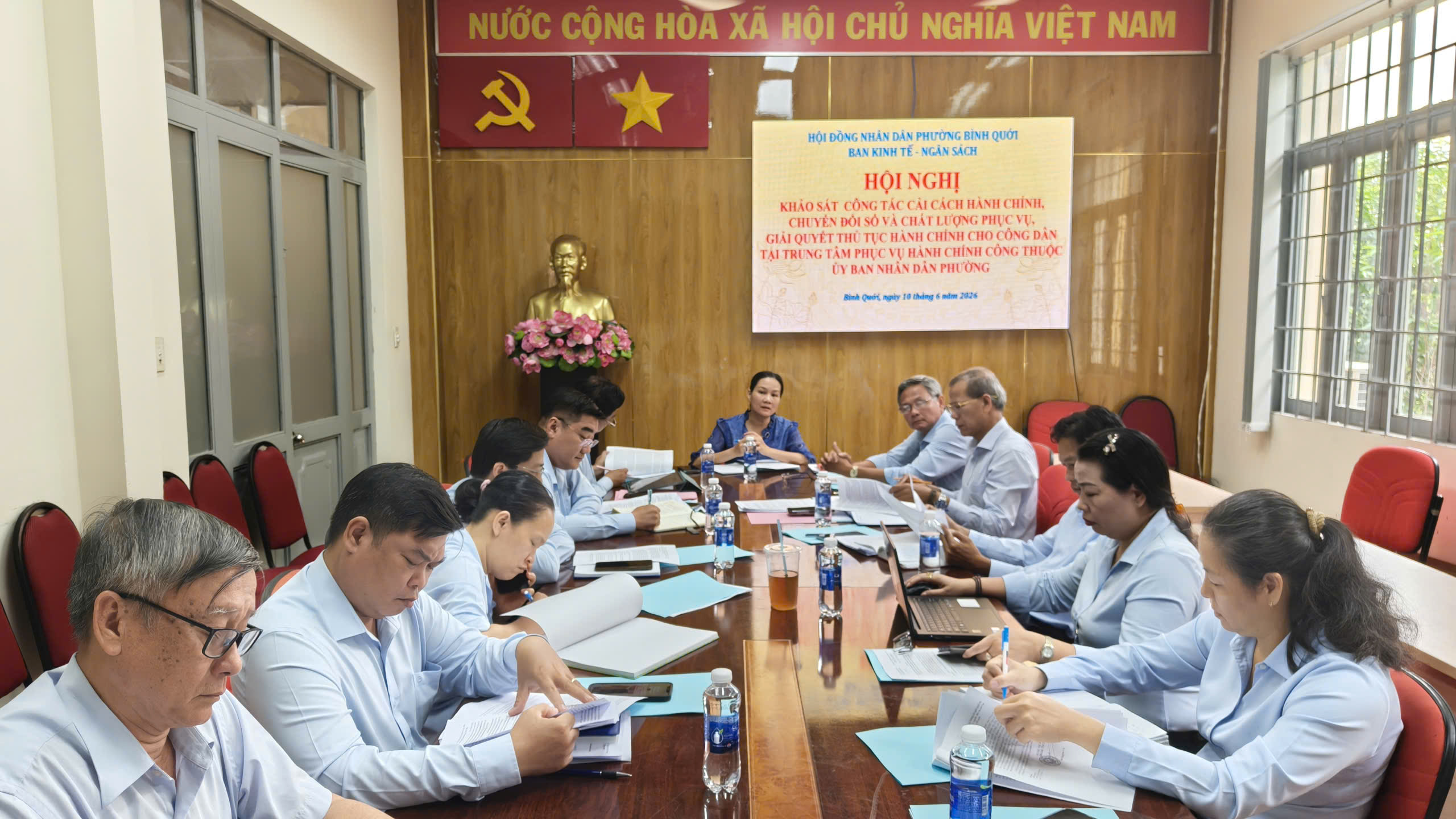 ĐOÀN KHẢO SÁT CÔNG TÁC CẢI CÁCH HÀNH CHÍNH, CHUYỂN ĐỔI SỐ VÀ CHẤT LƯỢNG PHỤC VỤ NHÂN DÂN, GIẢI QUYẾT THỦ TỤC HÀNH CHÍNH CHO CÔNG DÂN