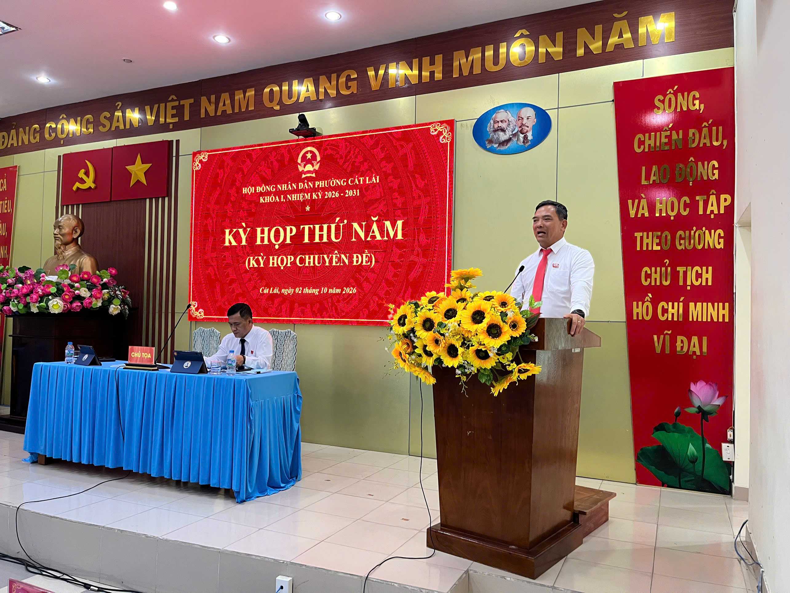 HĐND PHƯỜNG CÁT LÁI TỔ CHỨC KỲ HỌP THỨ NĂM (KỲ HỌP CHUYÊN ĐỀ) VỀ TỔ CHỨC BỘ MÁY, BIÊN CHẾ VÀ CHƯƠNG TRÌNH GIÁM SÁT NĂM