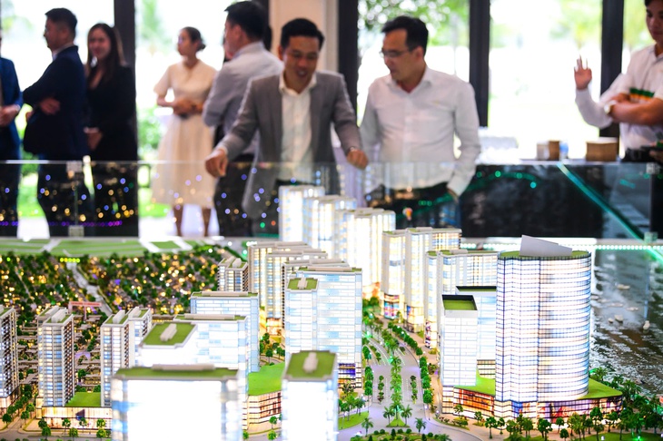 Sở Xây dựng TP.HCM: Doanh nghiệp bất động sản không được ủy quyền đặt cọc, mua bán